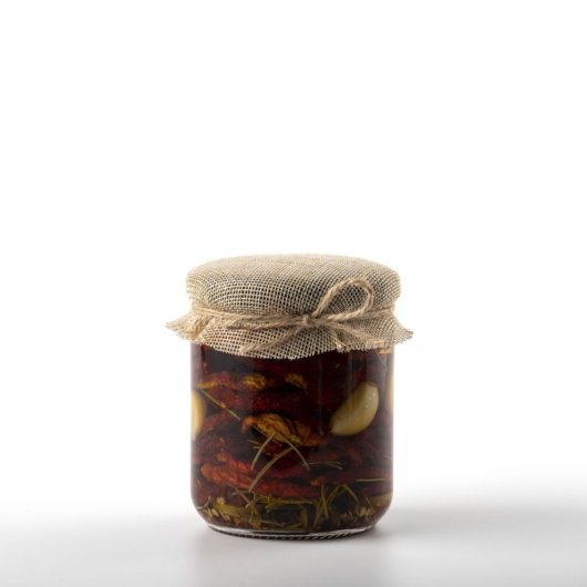 Sun-dried Tomatoes Dipped in our premium olive oil and authentic herbs 600g.